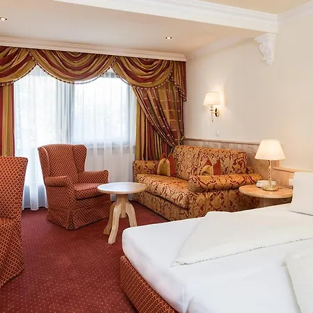 Jenbacherhof Hotel 4*